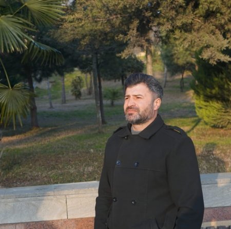 Gənc şair Vasif Zöhraboğlu “Natamam təkliyi” təqdim edəcək… Gənc şair Vasif Zöhraboğlu “Natamam təkliyi” təqdim edəcək…