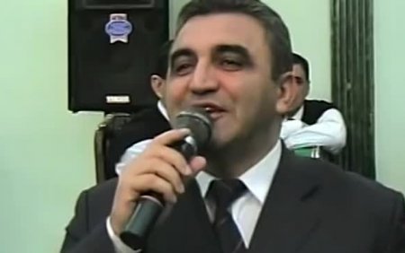 Azərbaycanlı müğənnin həyat Yoldaşnin vəziyyəti ağırlaşdı - FOTO Azərbaycanlı müğənnin həyat Yoldaşnin vəziyyəti ağırlaşdı - FOTO